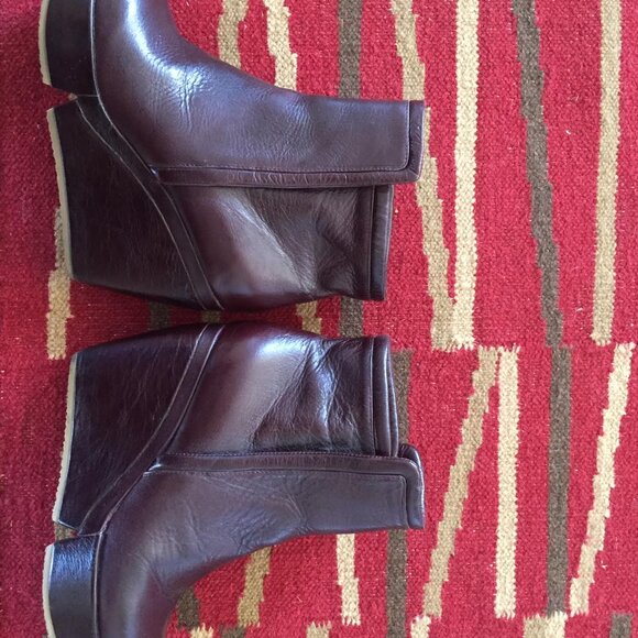 Faryl Robin Leather Booties - Picture 6 of 8